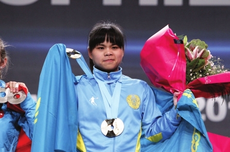 湘西 女 举重冠军_湘西举重冠军女子是谁_湘西举重冠军女子名单