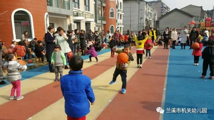 传球篮球接力赛技巧视频_接力赛篮球传球技巧_传球篮球接力赛技巧和方法