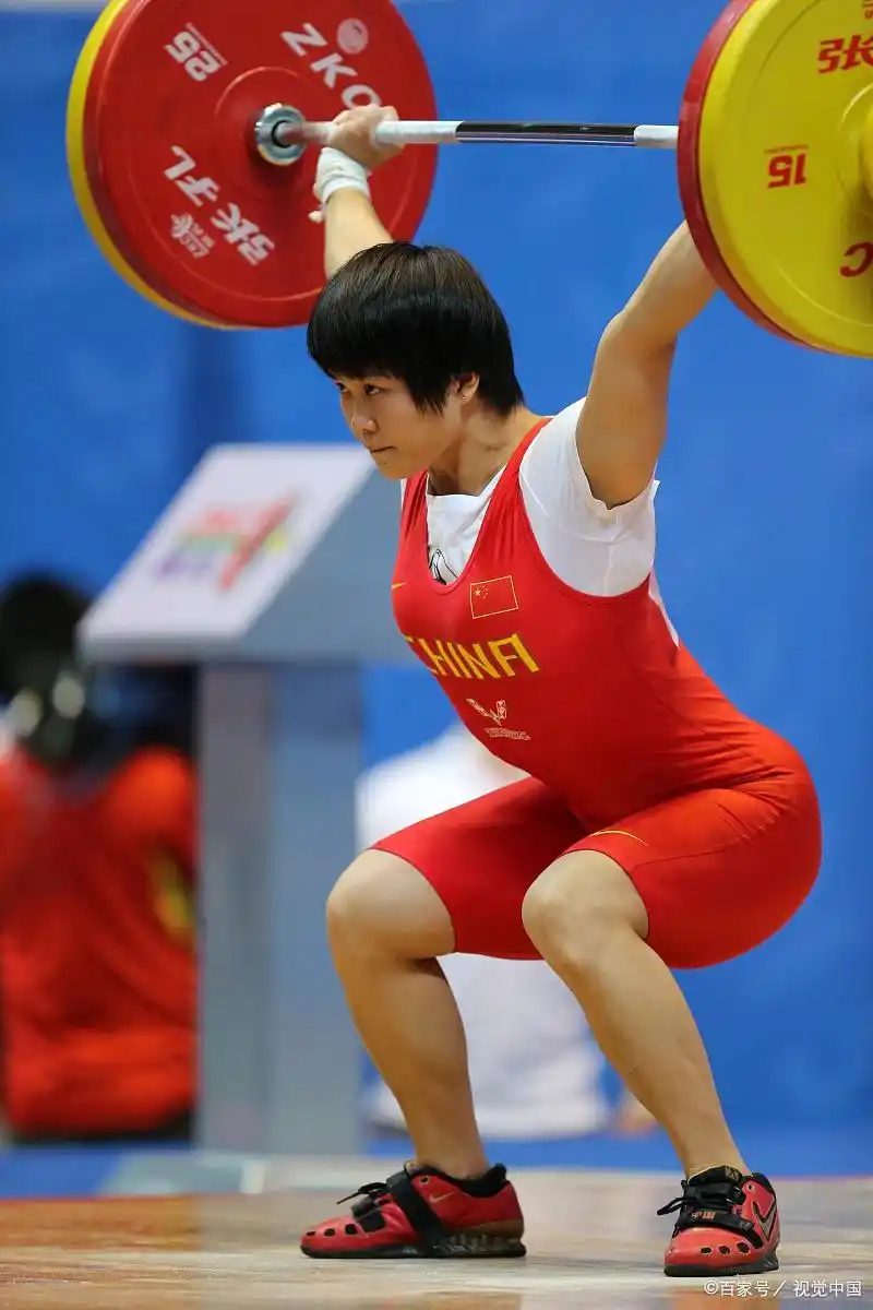 举重冠军妻子_举重冠军什么姣_举重冠军女