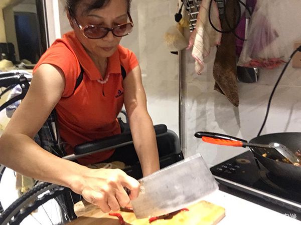 蜗居楼房图片_蜗居深层解读_一层蜗居生活方式图