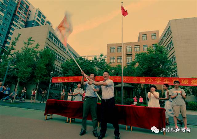 甘孜篮球队_甘孜县篮球馆_甘孜校园篮球杯冠军名单